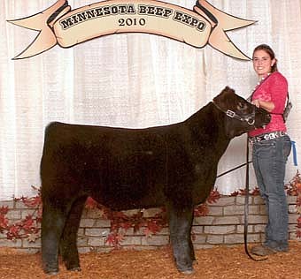 The 2010 Minnesota Beef Expo was held Oct. 21-24 at the Minnesota State Fairgrounds in St. Paul. Linzie Schunke, is shown with her reserve champion crossbred steer following the beef expo.  