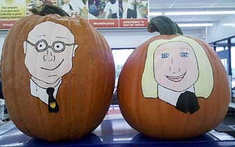 Fareway Managers Robert and Dianne, portrayed on pumpkins by employee Shanna. 