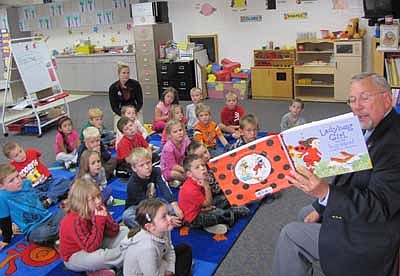 Dave Nystuen, principal of Bonner Elementary School, reads Ladybug Girl and the Bug Squad to Morgan Haag's kindergarten class at Central Intermediate School last Thursday, Oct. 4. Nystuen's visit to Central was part of Read for the Record, an annual event during which educators in many countries read the same book to millions of children around the world.  A story and another photo highlighting Read for the Record are on Page 16 of today's STAR.      