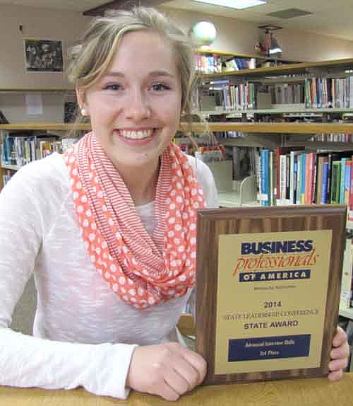 Jessica Twohey placed third for her advanced interview, and was part of a third-place global marketing team.