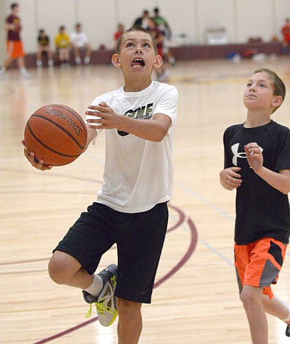 Tay Fisher Basketball Training, Small Group trainings are designed to  improve players overall basketball skills such as shooting, dribbling, free  throws, conditioning, confidence level and many more. Tay will give your  child