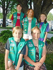 Geocaching leads scouts to Junior Bronze Award